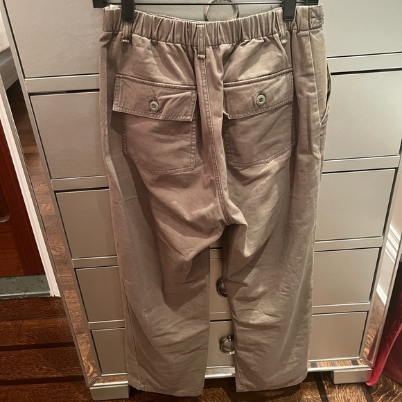 Pull&Bear tie waist pants in khaki - Picture 9 of 11